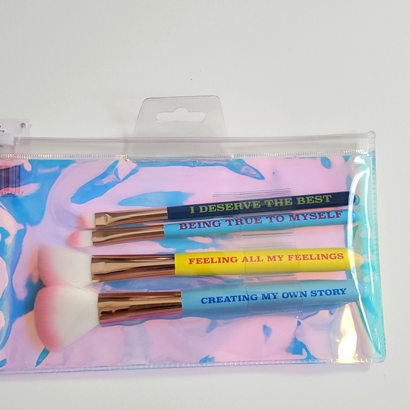 🎉HOST PICK🎉NWT Make-up Brushes, Inspirational - Picture 2 of 2